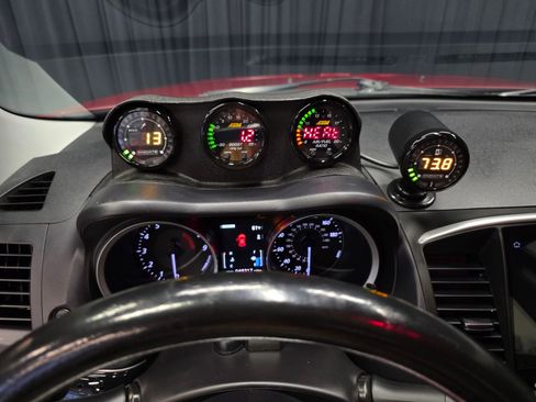 Used 2012 Mitsubishi Lancer Evolution GSR image 23