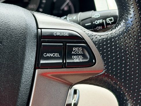 Used 2015 Honda Odyssey LX image 31