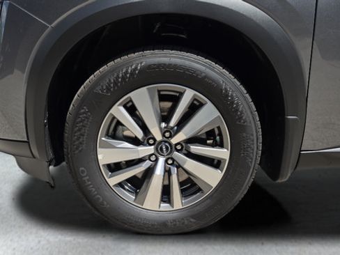 Used 2026 Nissan Pathfinder SL AWD/4WD image 23