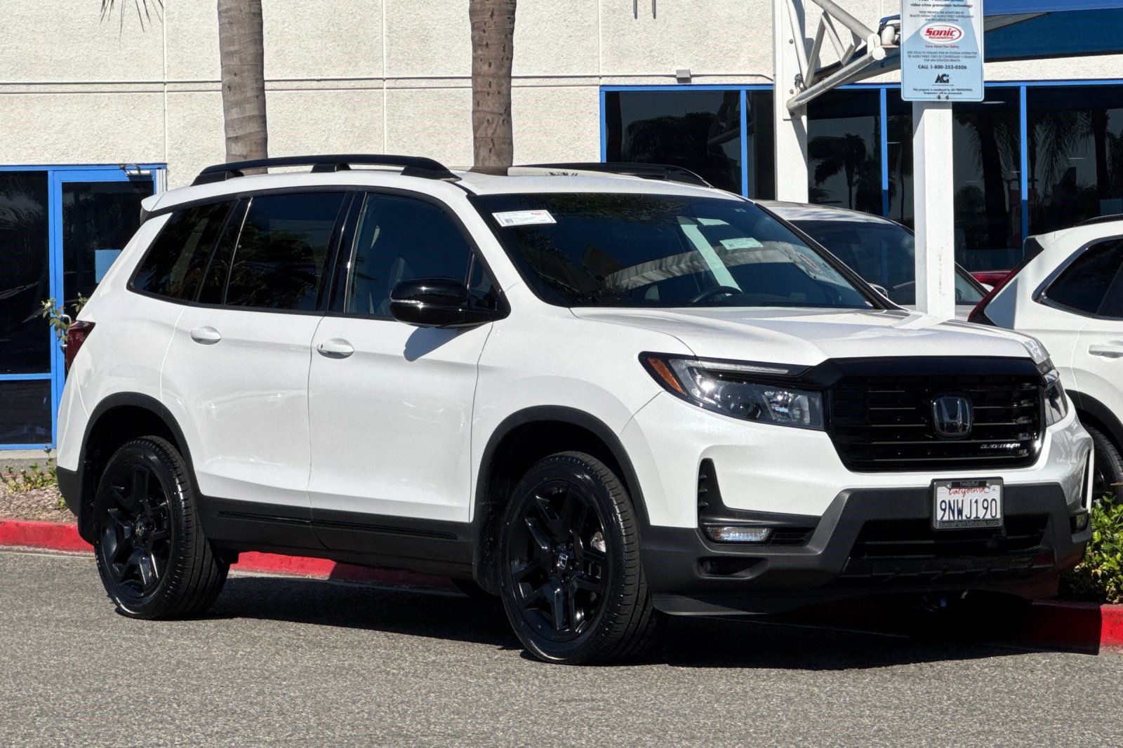 Used 2024 Honda Passport Black Edition image 6