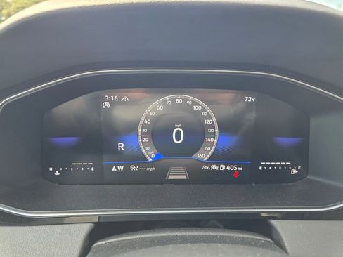 Used 2025 Volkswagen Jetta Sport image 19