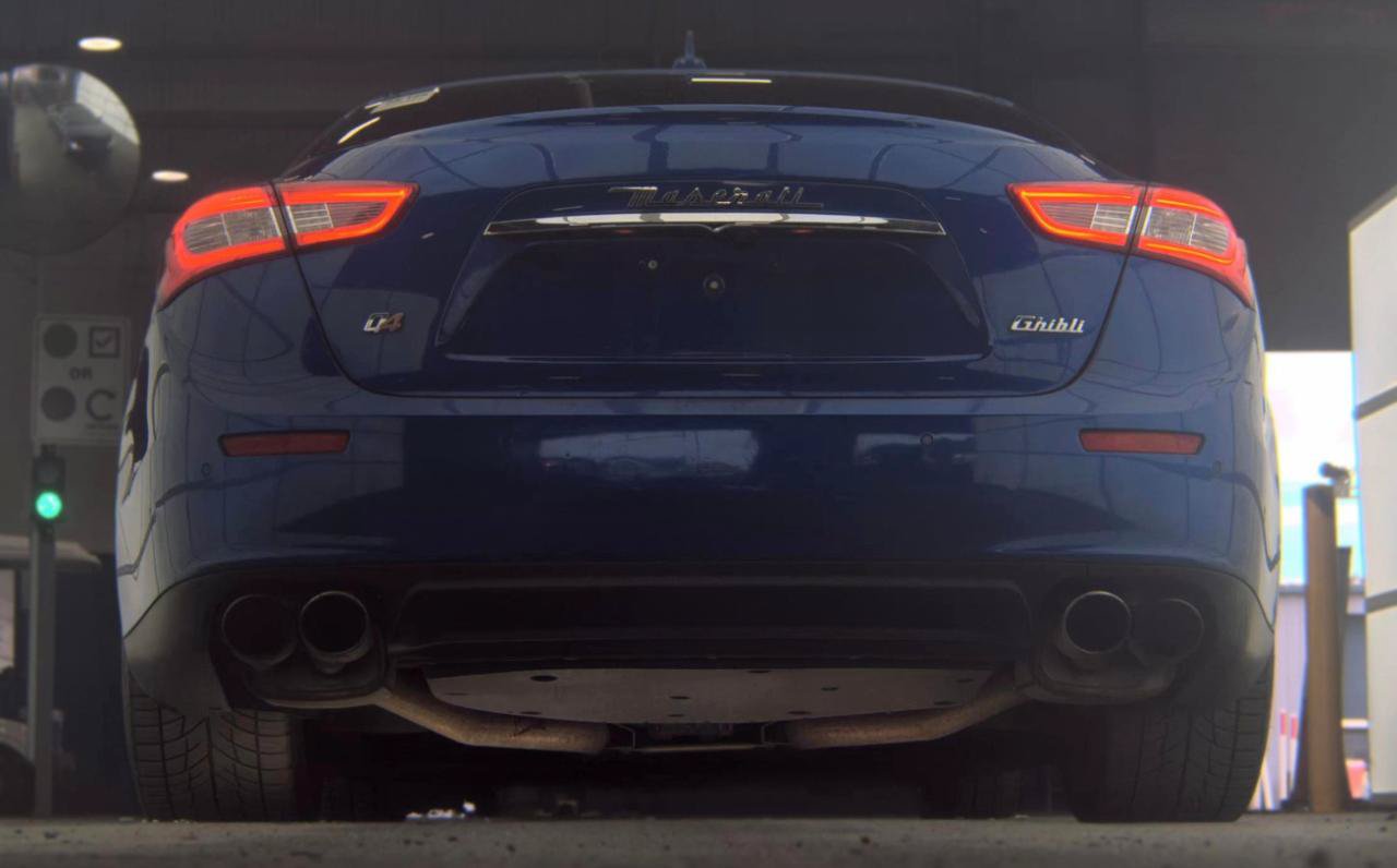 Used 2015 Maserati Ghibli S Q4 AWD/4WD image 6