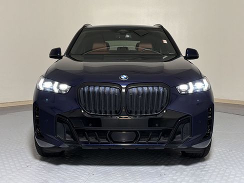 Certified 2024 BMW X5 xDrive40i w/ M Sport Package AWD/4WD image 6