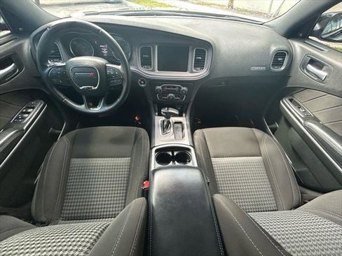 Certified 2023 Dodge Charger SXT image 10