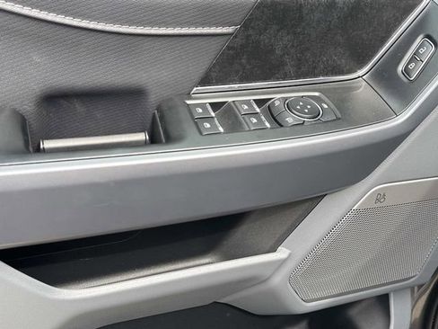 Used 2025 Ford F150 Lightning Flash image 27