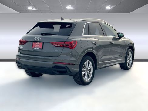 Used 2025 Audi Q3 2.0T Premium Plus w/ Premium Plus Package image 9