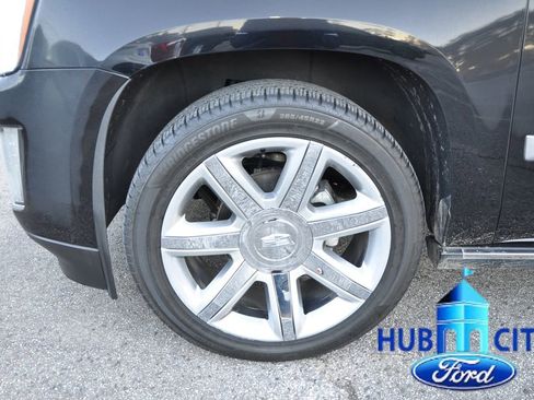 Used 2016 Cadillac Escalade Premium image 9