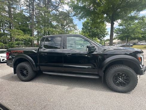 Used 2024 Ford F150 Raptor AWD/4WD image 4