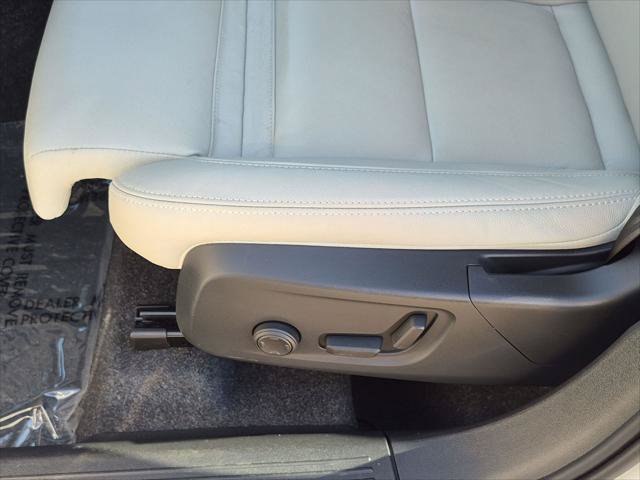 Used 2026 Volvo XC40 B5 Ultra w/ Climate Package AWD/4WD image 22
