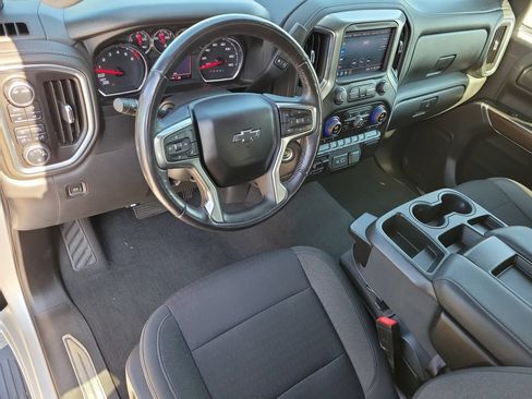 Used 2021 Chevrolet Silverado 1500 RST w/ Z71 Off-Road Package AWD/4WD image 13