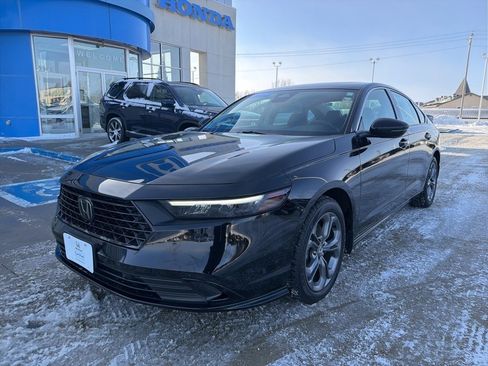 Certified 2023 Honda Accord EX-L image 6