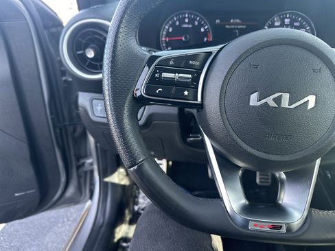 Used 2023 Kia Forte GT-Line w/ GT-Line Premium Package image 19