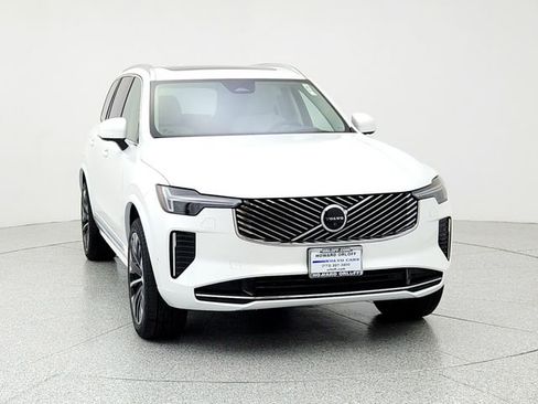 New 2026 Volvo XC90 B6 Ultra image 2