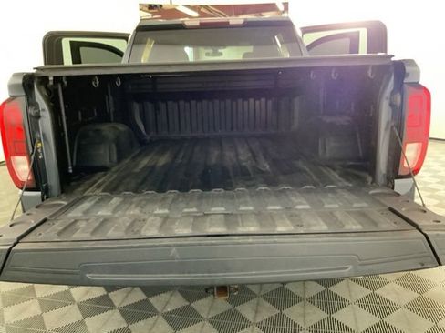 Used 2021 GMC Sierra 1500 Elevation w/ X31 Off-Road Package AWD/4WD image 36