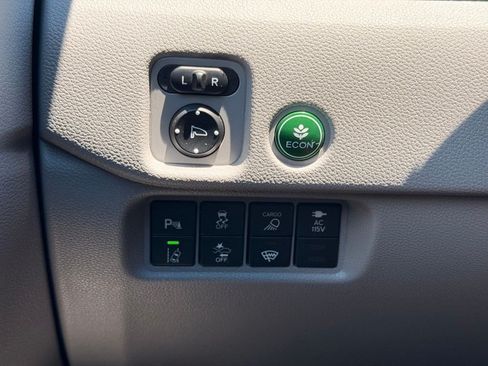Used 2022 Honda Ridgeline RTL-E image 28