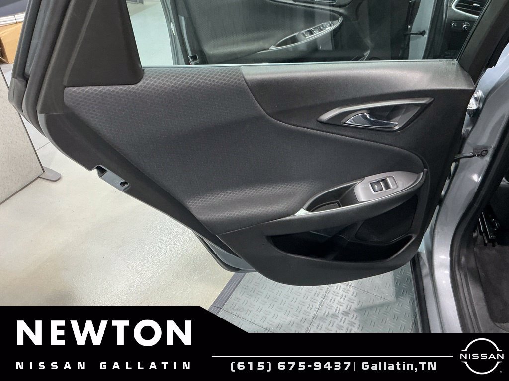 Used 2023 Chevrolet Malibu LT FWD image 33