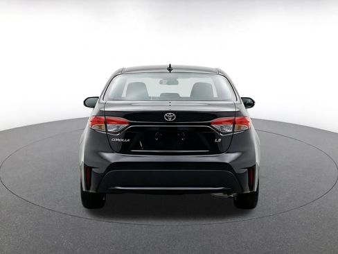 Used 2025 Toyota Corolla LE FWD image 7