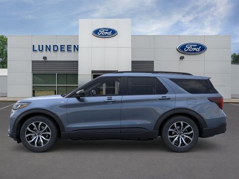 New 2026 Ford Explorer ST-Line image 4