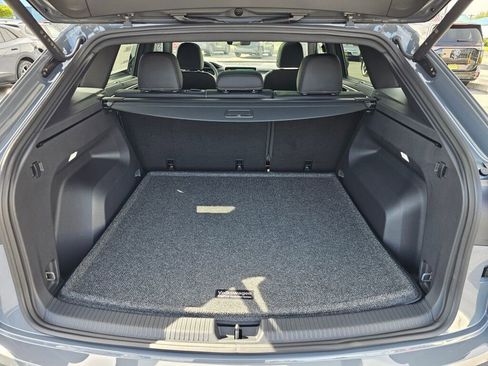 New 2026 Volkswagen Atlas Cross Sport SEL R-Line AWD/4WD image 29