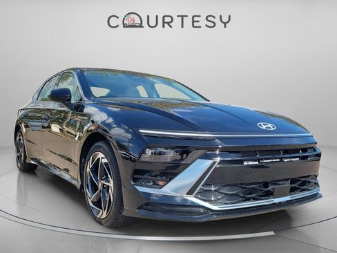 New 2026 Hyundai Sonata SEL image 4