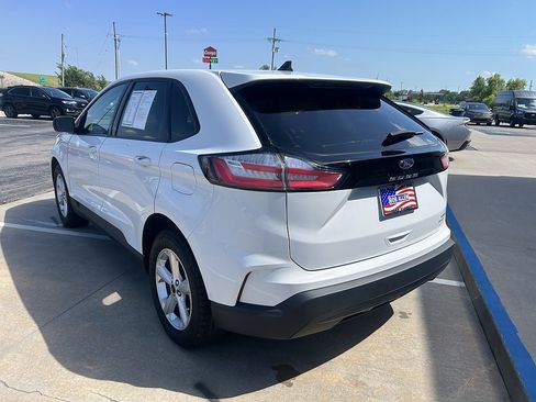 Used 2024 Ford Edge SE AWD/4WD image 3