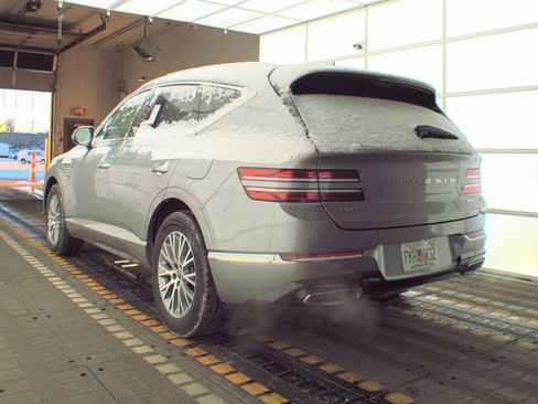 Used 2024 Genesis GV80 2.5T image 4