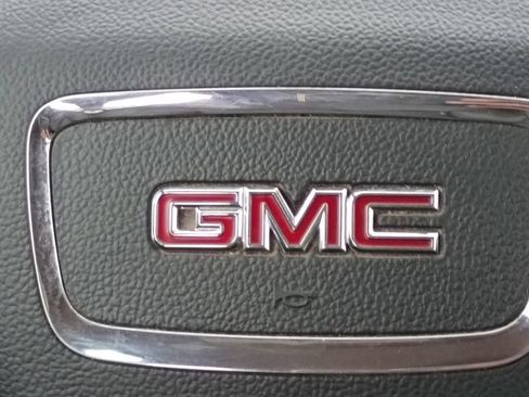 Used 2021 GMC Acadia SLT w/ Elevation Edition AWD/4WD image 29