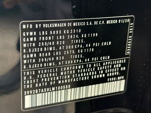 Used 2020 Volkswagen Tiguan SE R-Line AWD/4WD image 25
