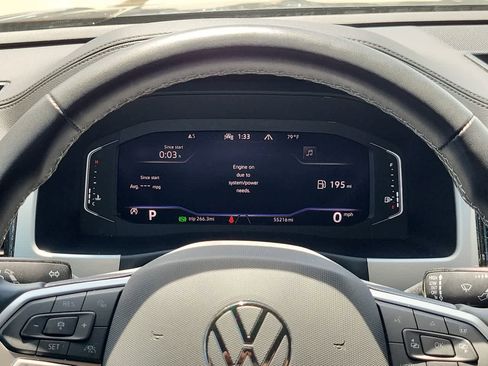 Used 2022 Volkswagen Atlas Cross Sport SEL AWD/4WD image 26
