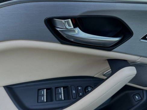 New 2025 Acura TLX w/ Technology Package image 9