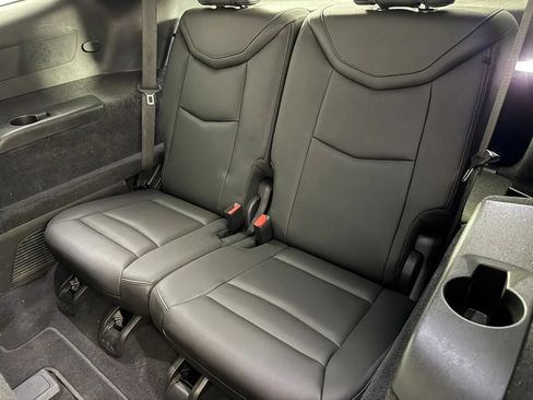 Used 2023 Cadillac XT6 Luxury AWD/4WD image 39