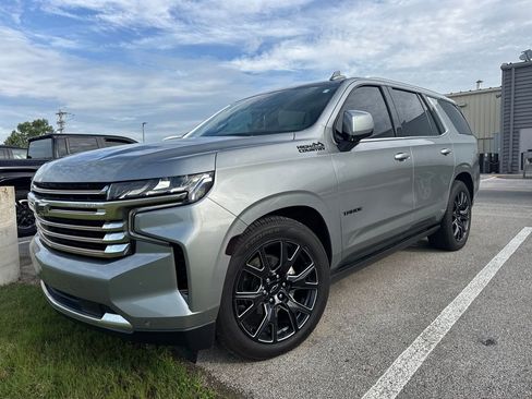 Used 2023 Chevrolet Tahoe High Country AWD/4WD image 1