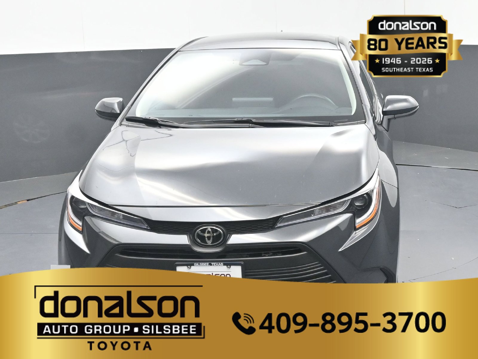 Used 2025 Toyota Corolla LE FWD image 3