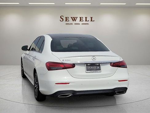 Used 2023 Mercedes-Benz E 350 Sedan image 3
