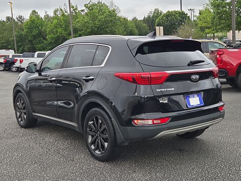 Used 2018 Kia Sportage EX w/ EX Sport Appearance Package FWD image 9