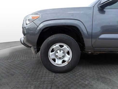 Used 2022 Toyota Tacoma SR image 15