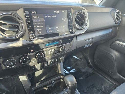 Certified 2023 Toyota Tacoma TRD Off-Road image 30