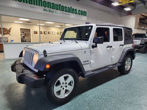 Used 2016 Jeep Wrangler Unlimited Sport w/ Quick Order Package 24S image 2
