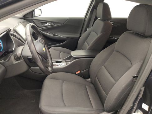 Used 2022 Chevrolet Malibu RS FWD image 17