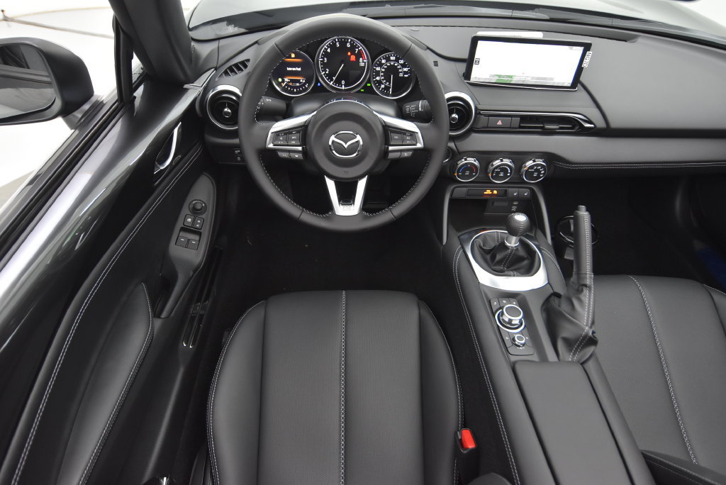 New 2026 MAZDA MX-5 Miata Grand Touring w/ Weather Package RWD image 28