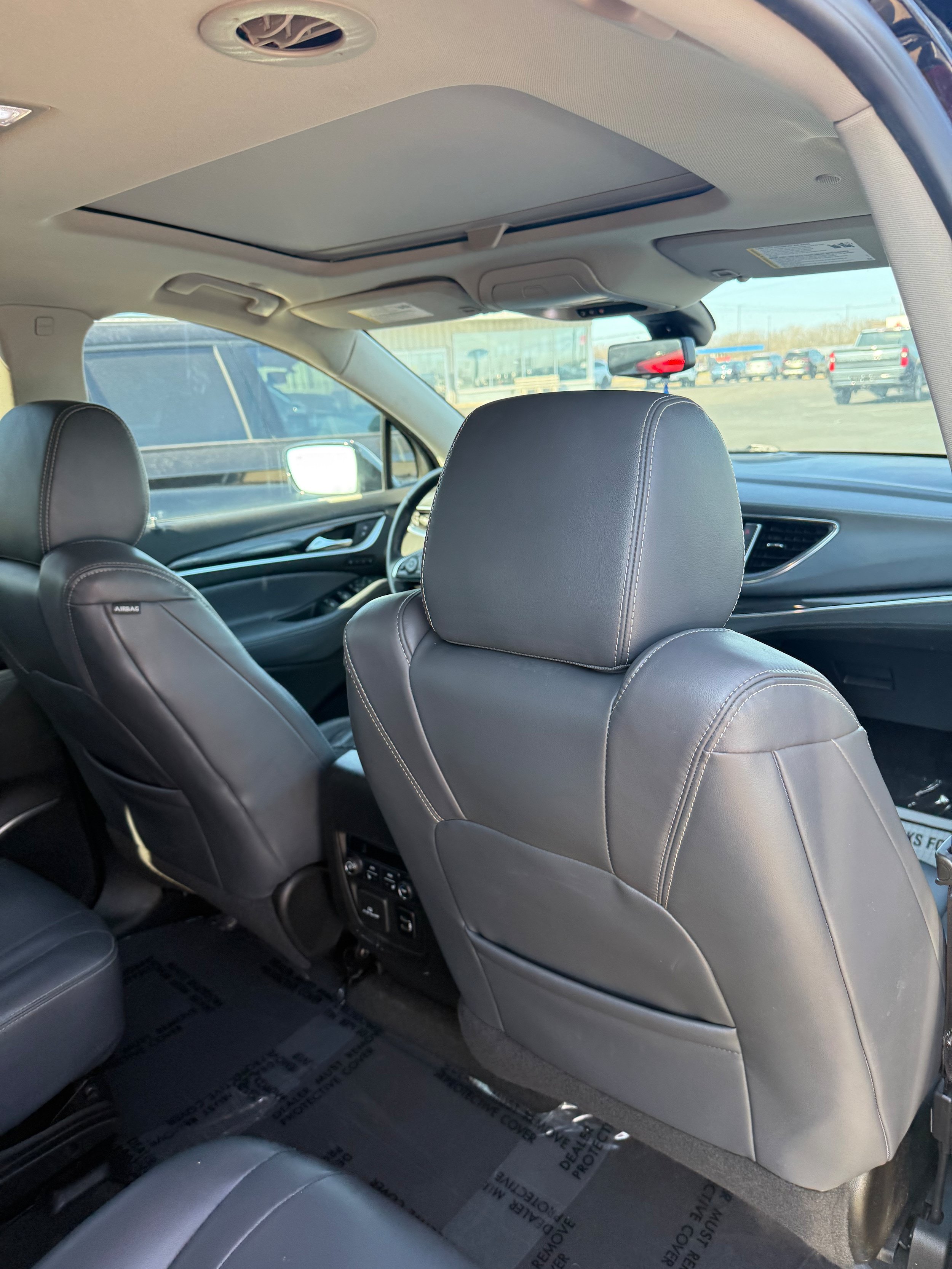 Used 2018 Buick Enclave Premium w/ Trailering Package AWD/4WD image 14