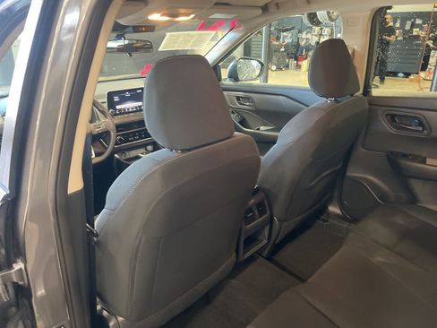 Certified 2024 Nissan Rogue S image 10