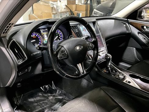 Used 2014 INFINITI Q50 Premium w/ Deluxe Technology Package image 18