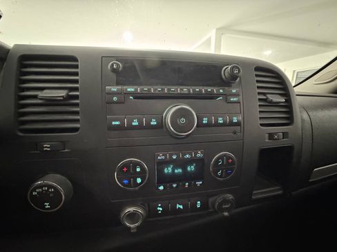Used 2013 Chevrolet Silverado 1500 LT w/ All-Star Edition AWD/4WD image 22
