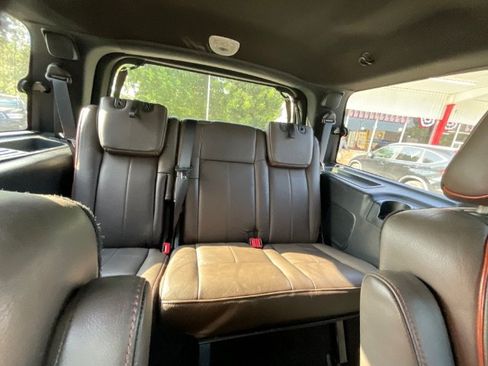 Used 2015 Ford Expedition King Ranch RWD image 8