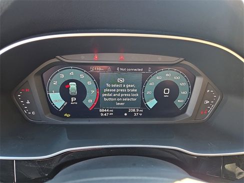 Certified 2025 Audi Q3 2.0T Premium w/ Convenience Package image 21