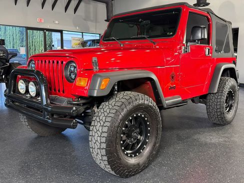 Used 2004 Jeep Wrangler X w/ Convenience Group AWD/4WD image 6