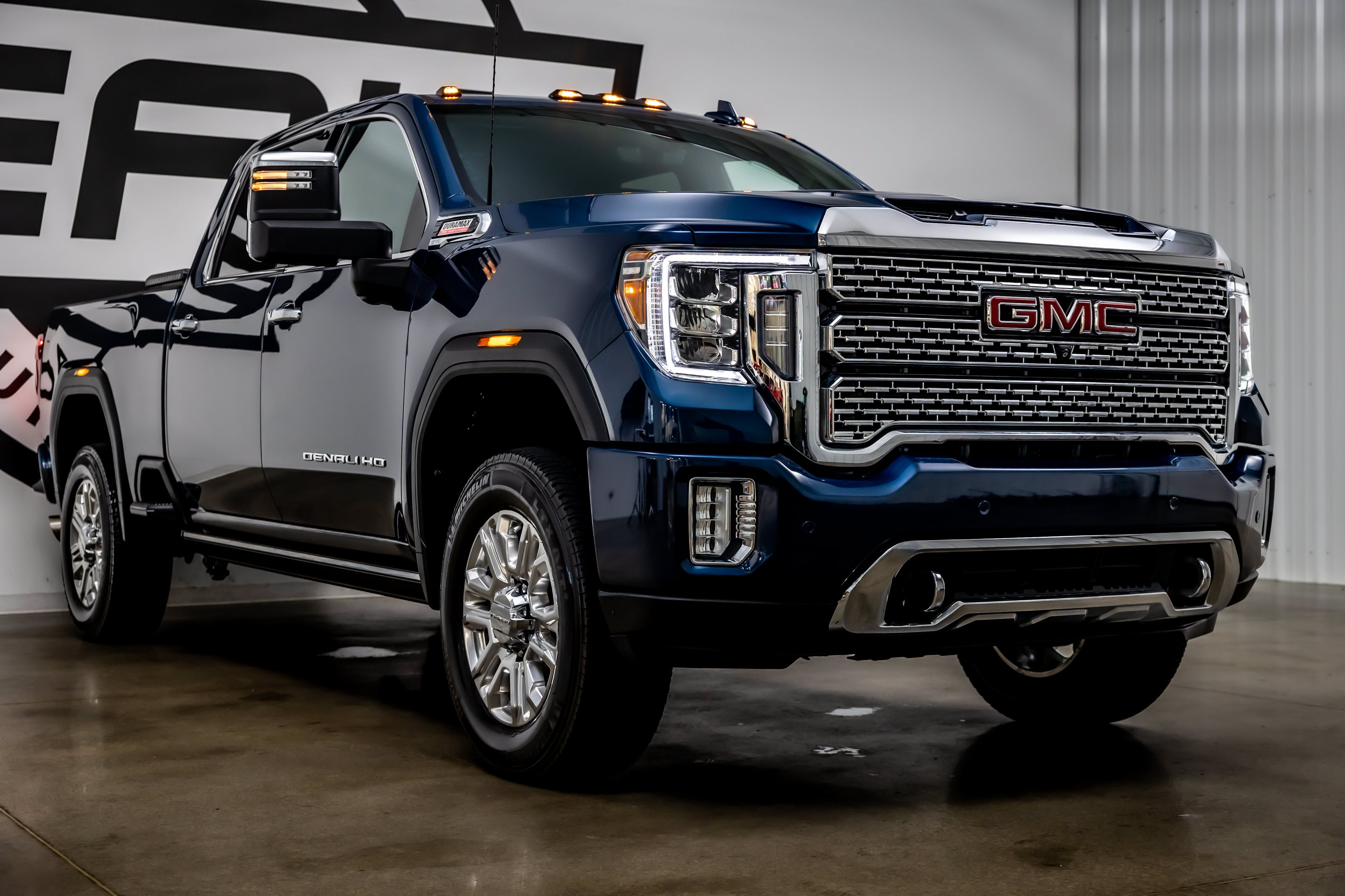 Used 2021 GMC Sierra 2500 Denali w/ Denali Ultimate Package AWD/4WD image 28