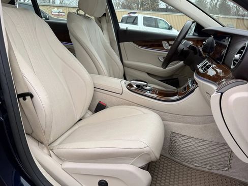Used 2020 Mercedes-Benz E 350 4MATIC Sedan image 15