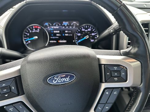 Used 2019 Ford F250 Platinum w/ Platinum Ultimate Package AWD/4WD image 19